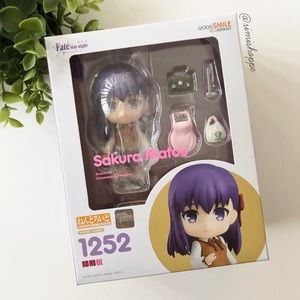 NEW Sakura Matou Nendoroid
